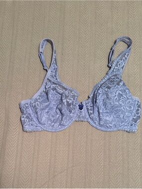 Maidenform Lace Underwire Bra in Blue, 38C